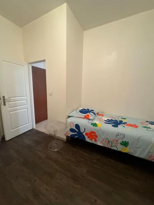 Christelle Apartment Romilly sur Seine Bagian luar foto