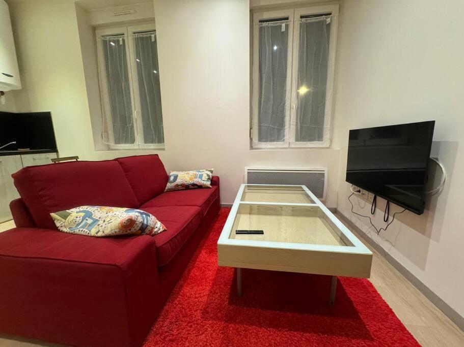 Christelle Apartment Romilly sur Seine Bagian luar foto